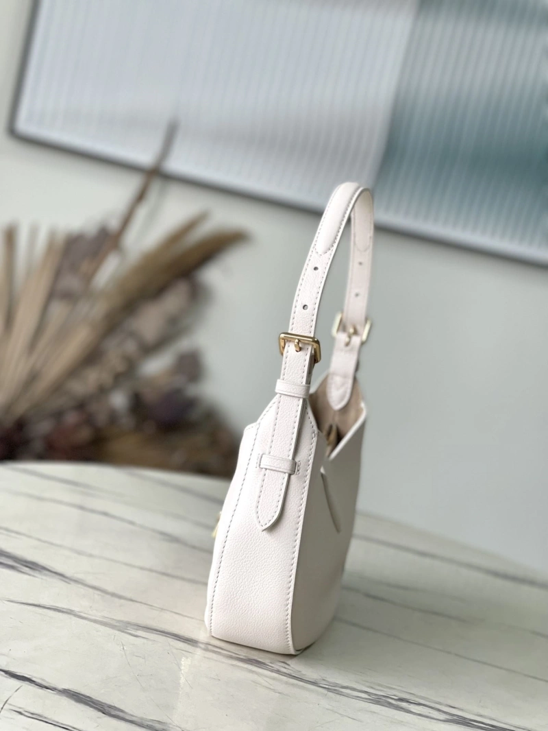 WellDesigned LX Top Handle Bags 5806