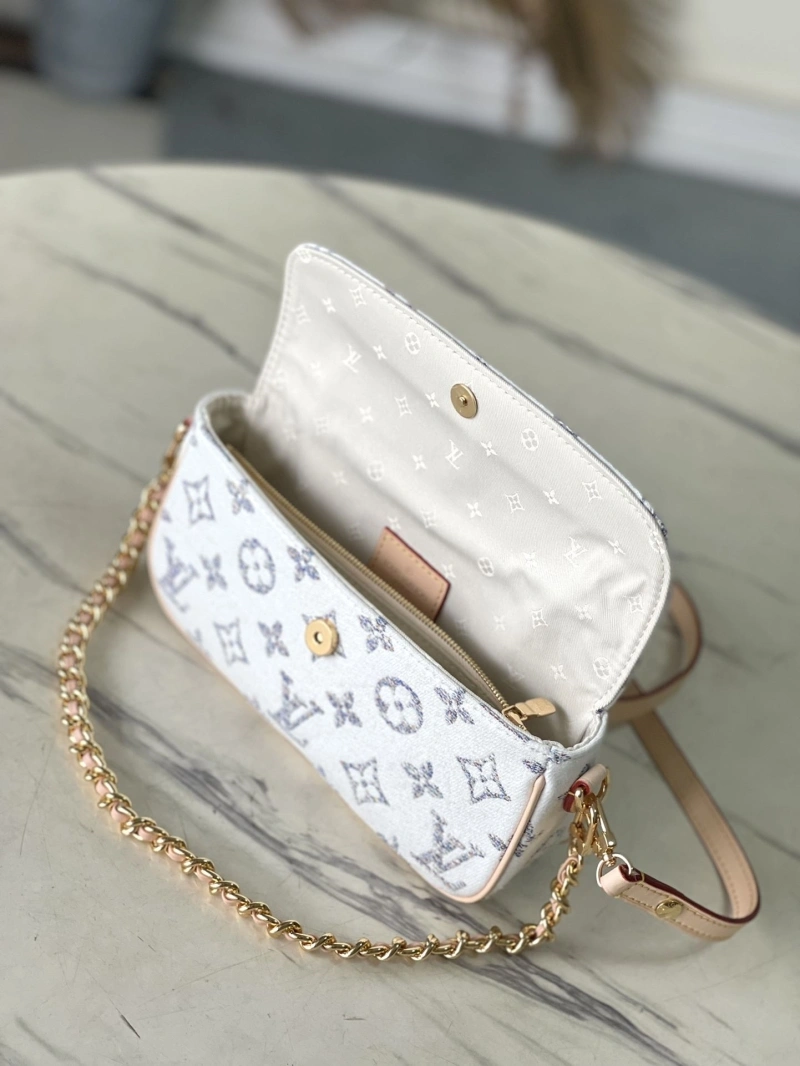 Durable LX Satchel Bags 5885