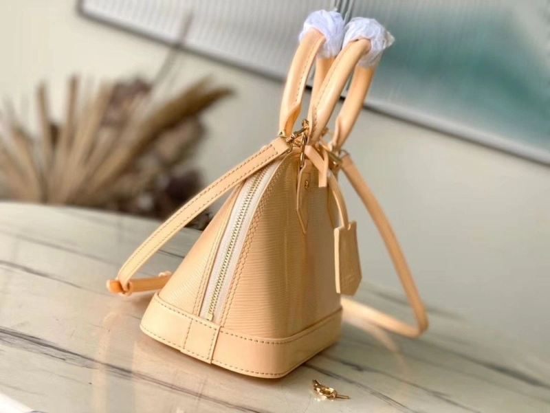 LX Top Handle Bags Cozy 4745