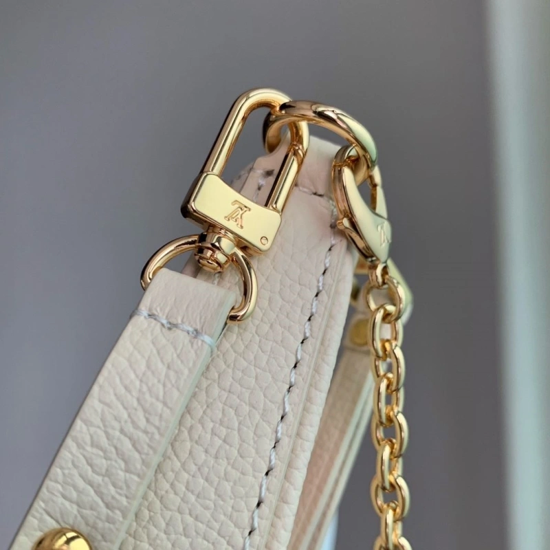 Efficient LX Satchel Bags 4834
