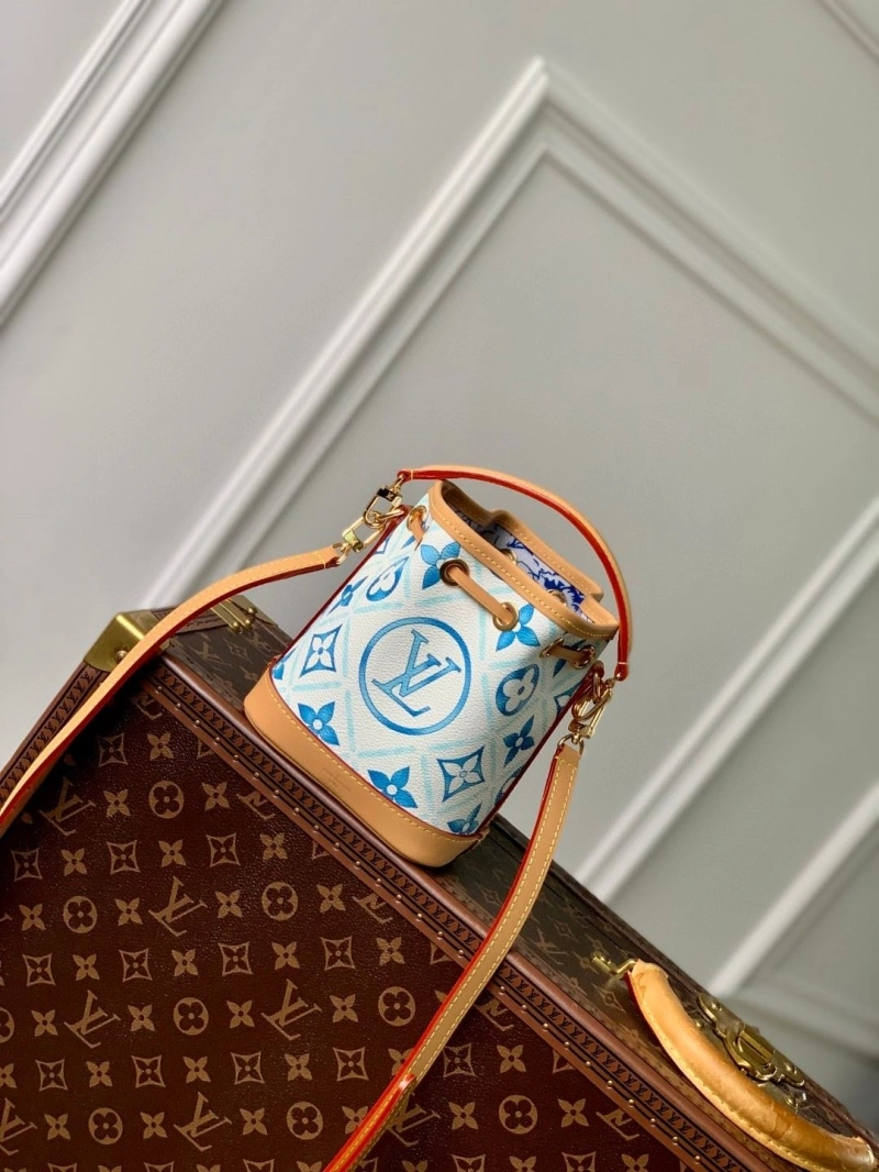 LX Bucket Bags Refined 4942