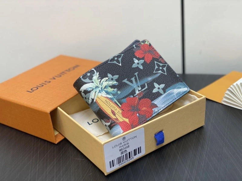 Breathable LX Wallets 4718