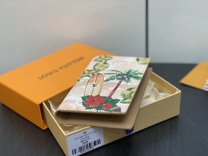 NewStyle LX Wallets 4695