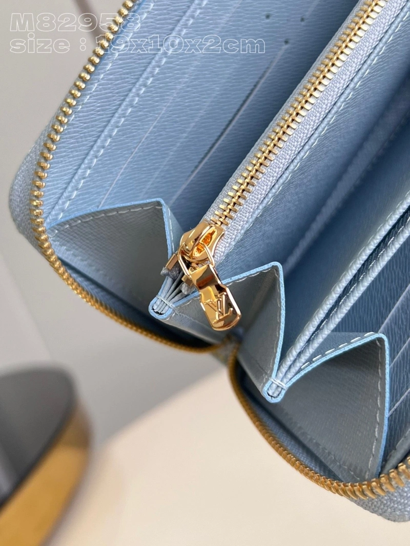 Soft LX Wallets 4705
