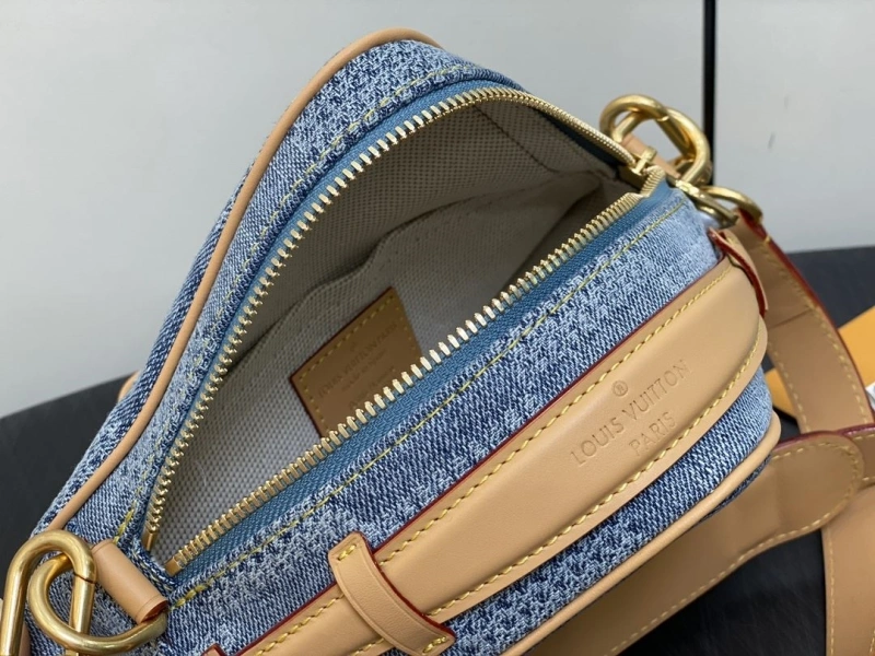 Functional LX Box Bags 4970