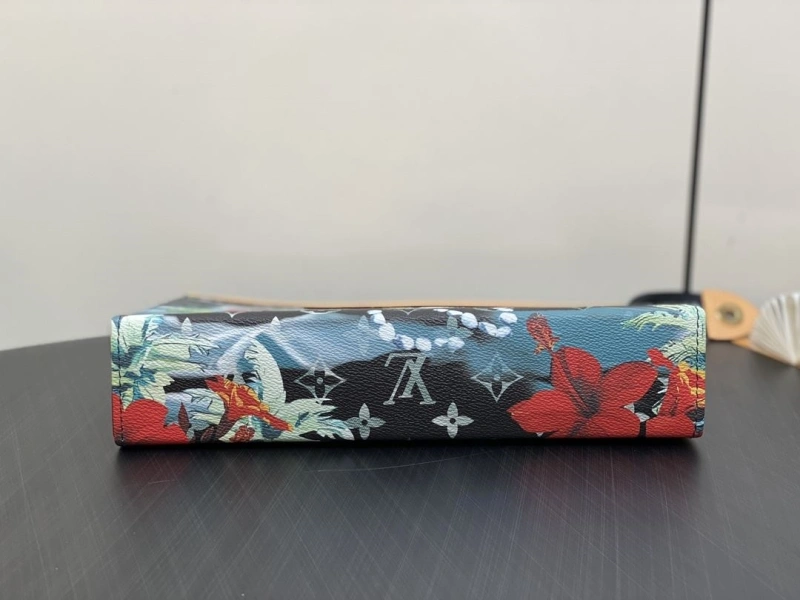 Sophisticated LX Clutch Bags 4916