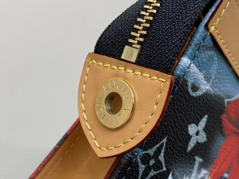 Sophisticated LX Clutch Bags 4916