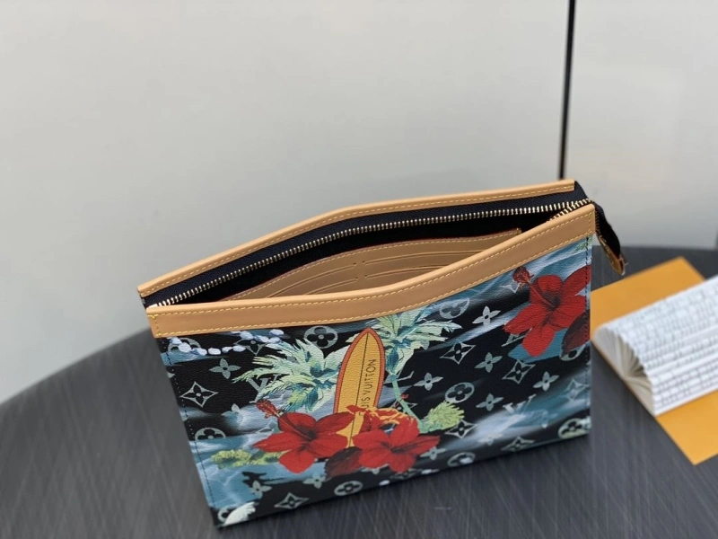 Sophisticated LX Clutch Bags 4916