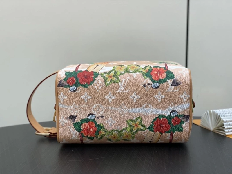 Lightweight LX Cosmetic Bags 4901
