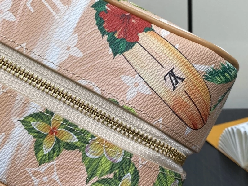 Lightweight LX Cosmetic Bags 4901