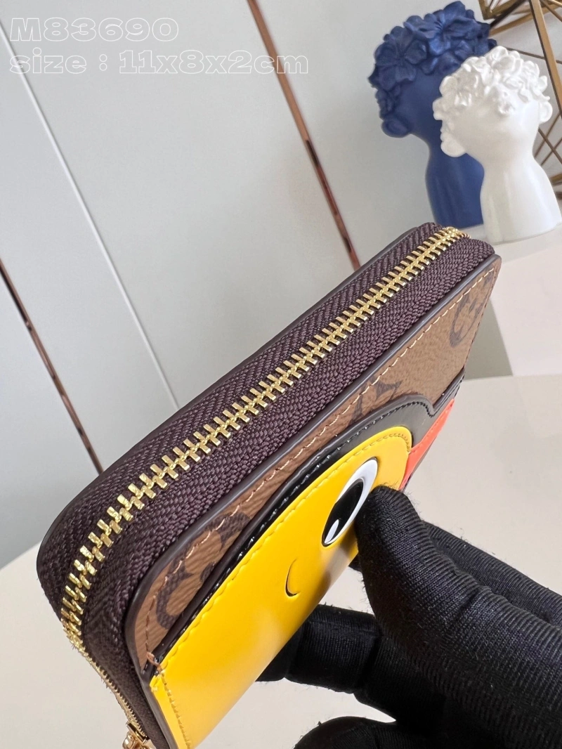 WellDesigned LX Wallets 4702