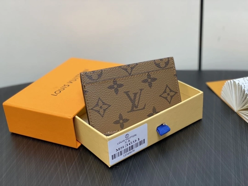 LX Wallets Breathable 4696