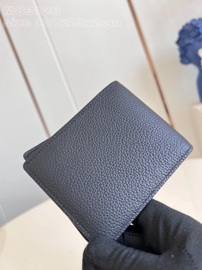Soft LX Wallets 4693