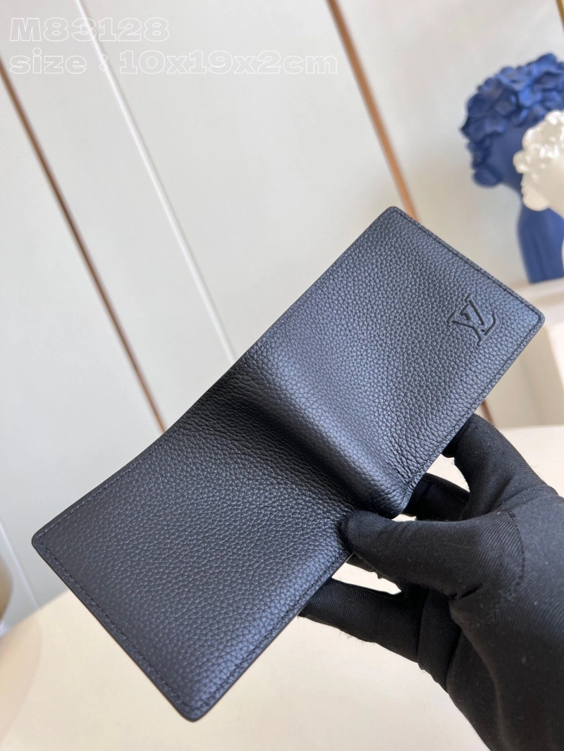 Soft LX Wallets 4693