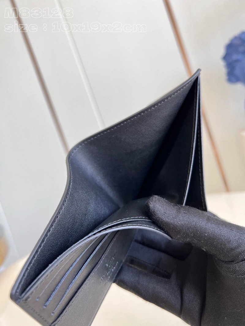 Soft LX Wallets 4693