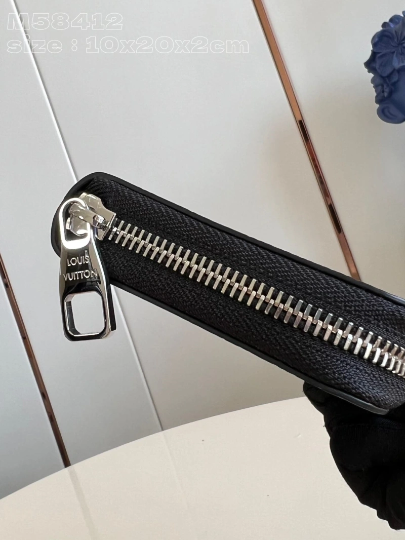 Soft LX Wallets 4711