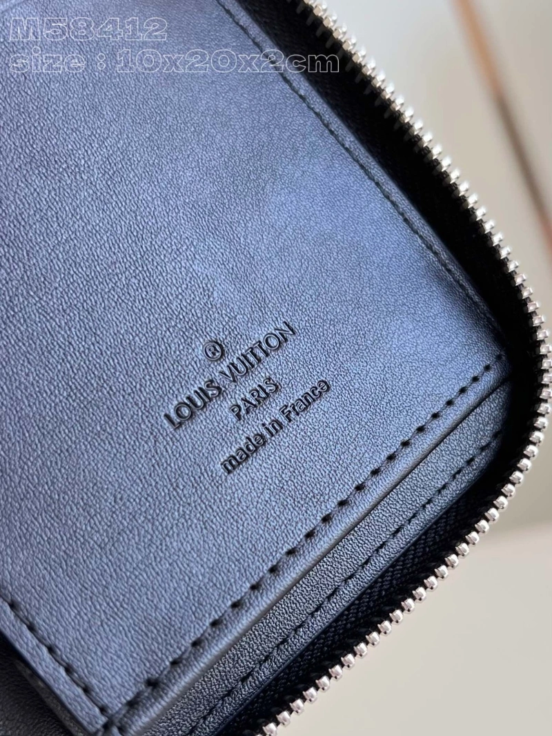 Soft LX Wallets 4711