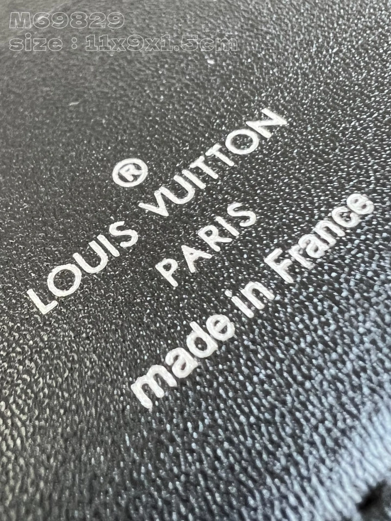 Stylish LX Wallets 4690
