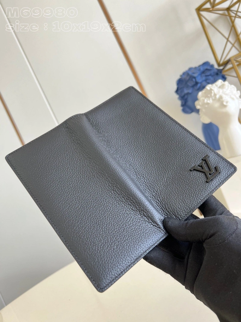 Popular LX Wallets 4700