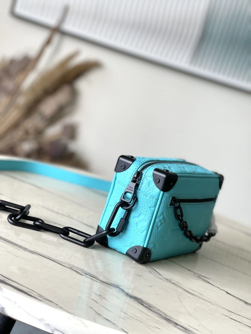 Trendsetting LX Box Bags 4955