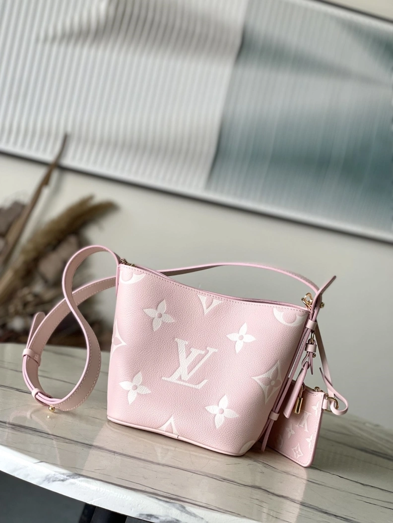 LX Bucket Bags Compact 165