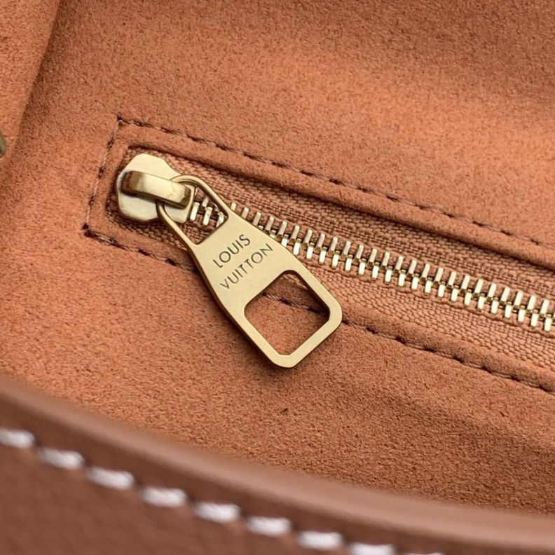Cozy LX Satchel Bags 158