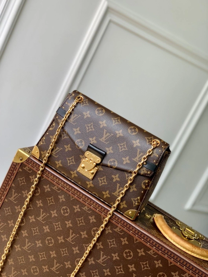 Resilient LX Satchel Bags 147