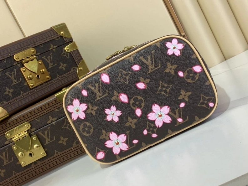 LX Cosmetic Bags Sophisticated 160
