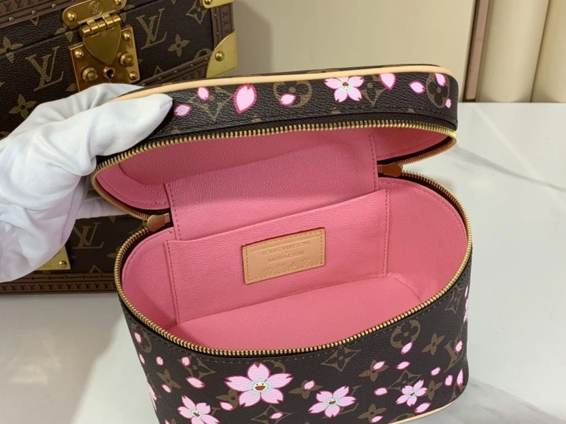 LX Cosmetic Bags Sophisticated 160