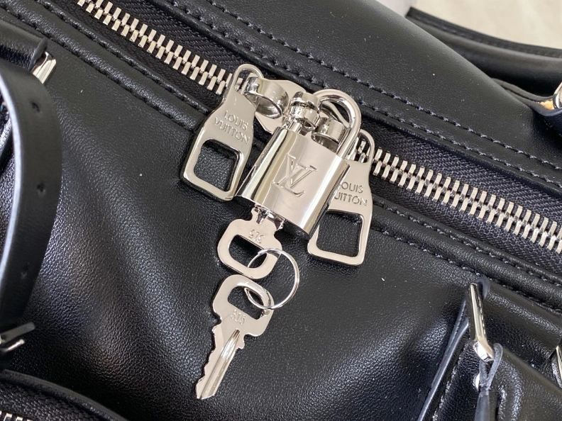 LX Travel Bags StreetReady 100