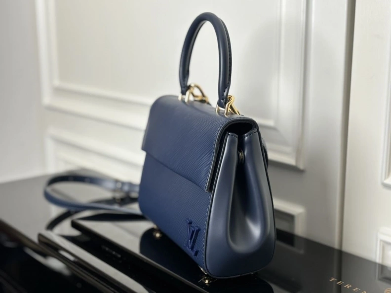 LX Top Handle Bags Bold 110