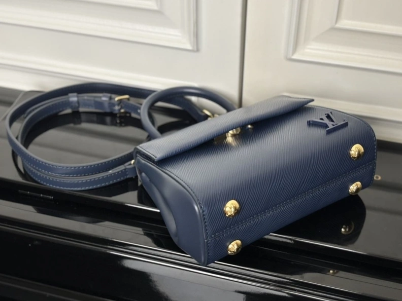 LX Top Handle Bags Bold 110