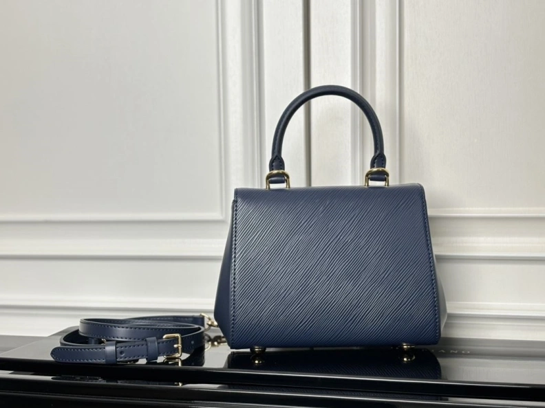 LX Top Handle Bags Bold 110