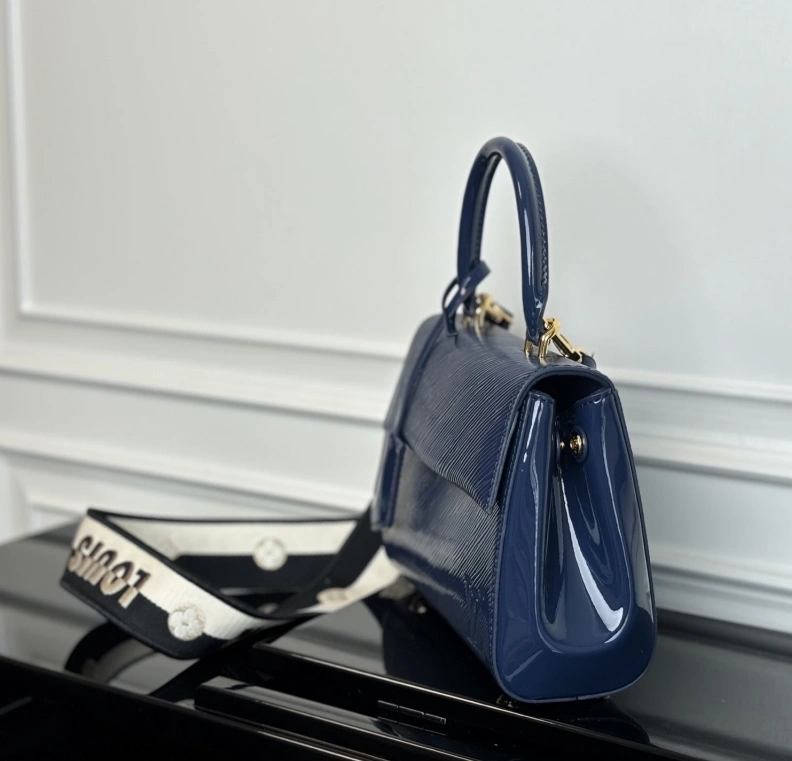 LX Top Handle Bags Flexible 134
