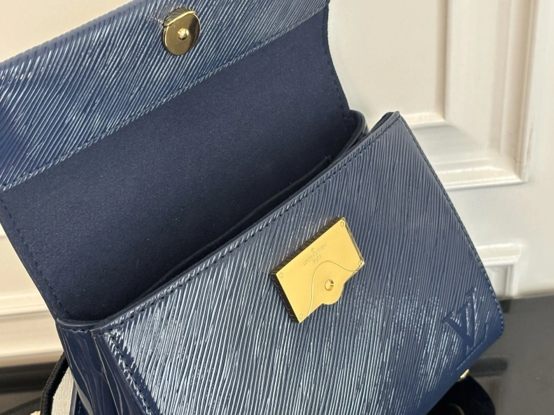 LX Top Handle Bags Flexible 134