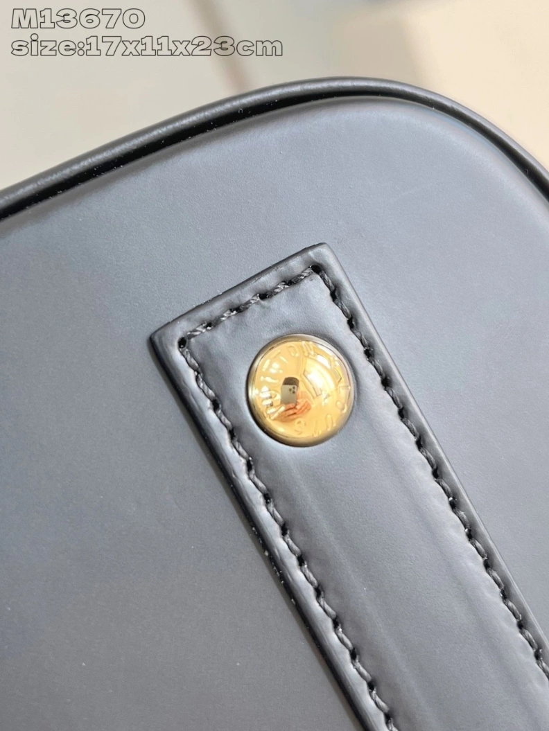 ModernLook LX Top Handle Bags 116