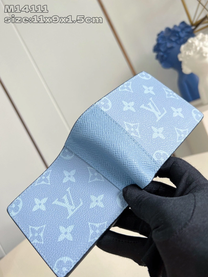 Trendy LX Wallets 81