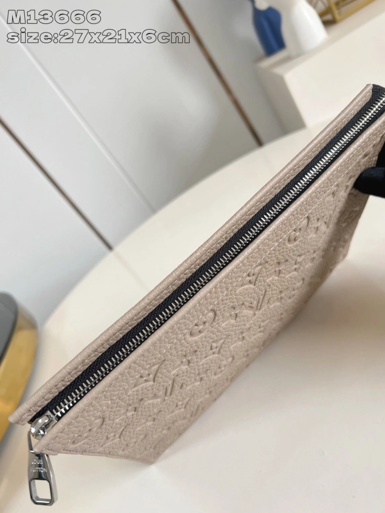 LX Clutch Bags Comfortable 175