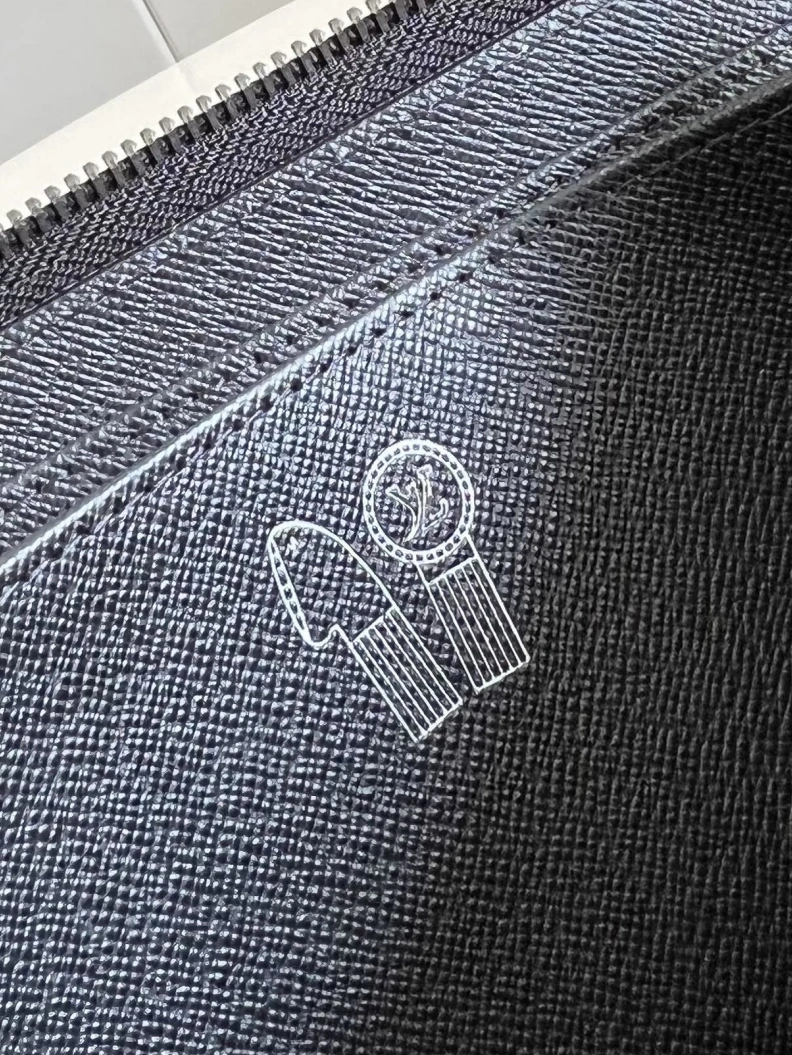 WellDesigned LX Wallets 93