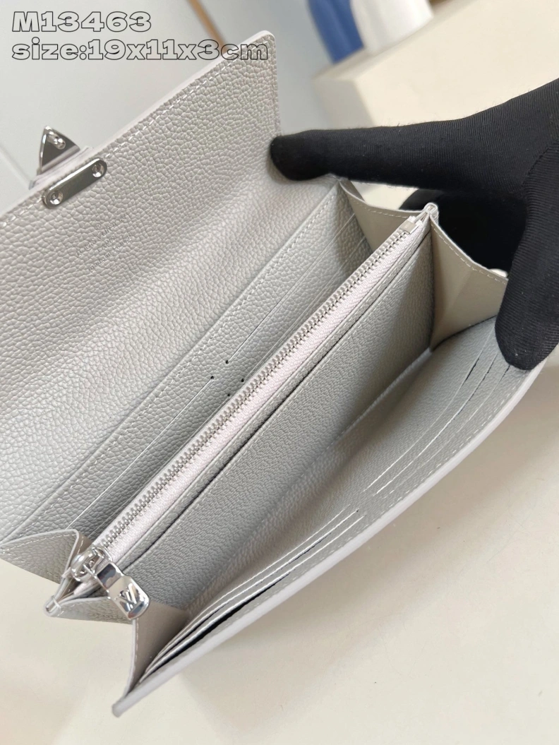 LX Wallets Cozy 123