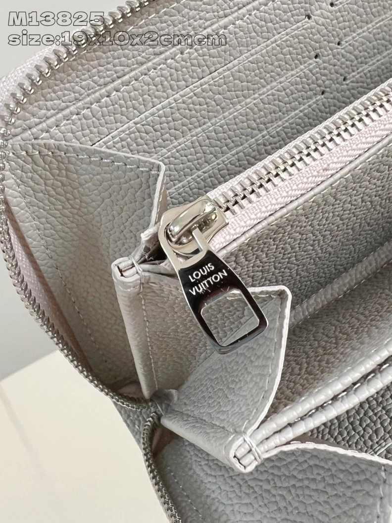 SportInspired LX Wallets 95