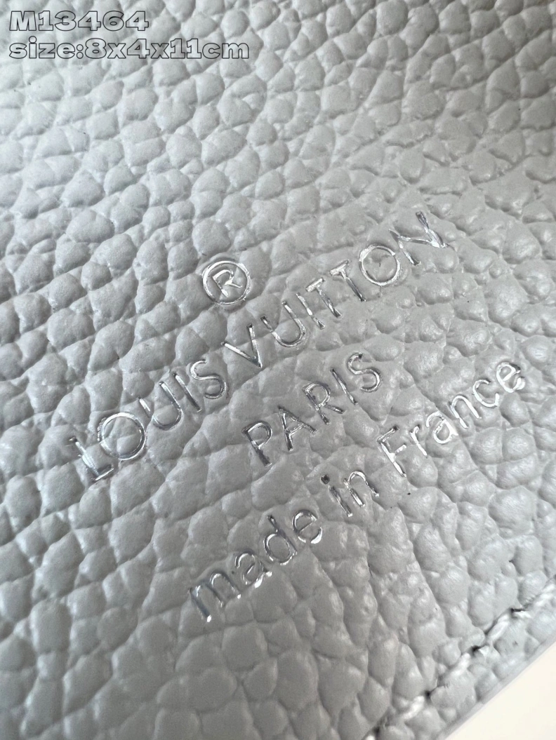 Modern LX Wallets 177