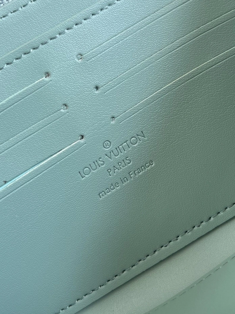 Refined LX Wallets 48