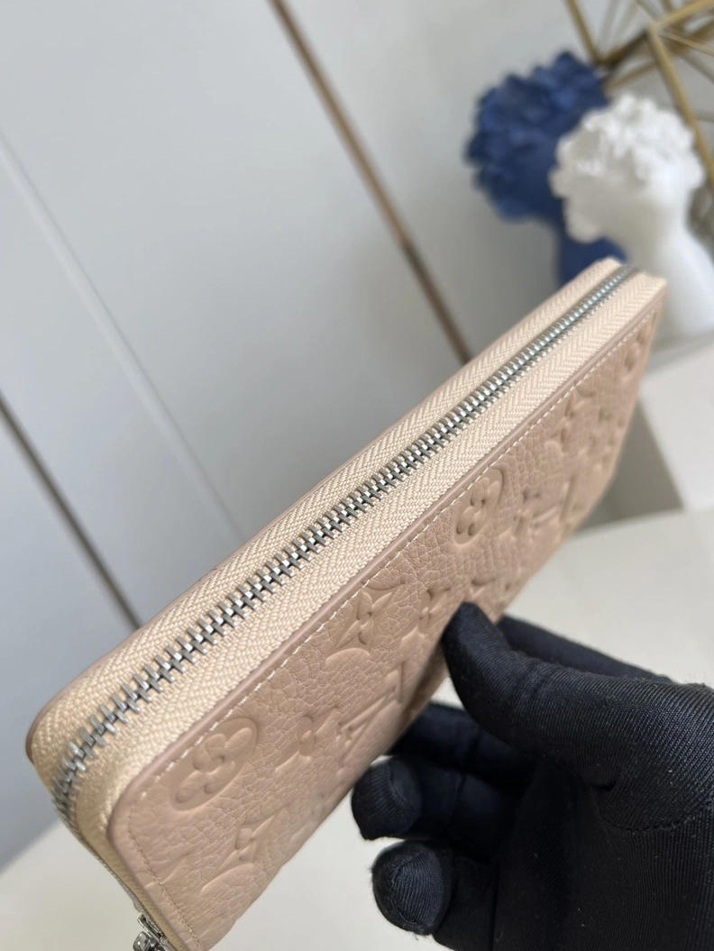 UrbanStyle LX Wallets 44
