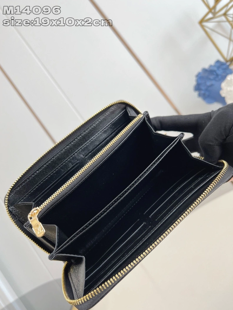 EyeCatching LX Wallets 56