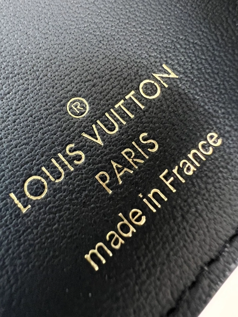 Durable LX Wallets 64