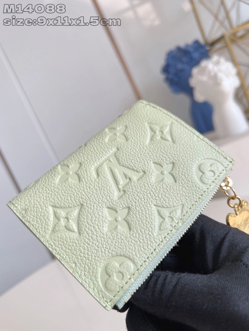 Bright LX Wallets 62