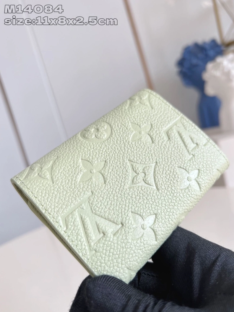 Soft LX Wallets 65