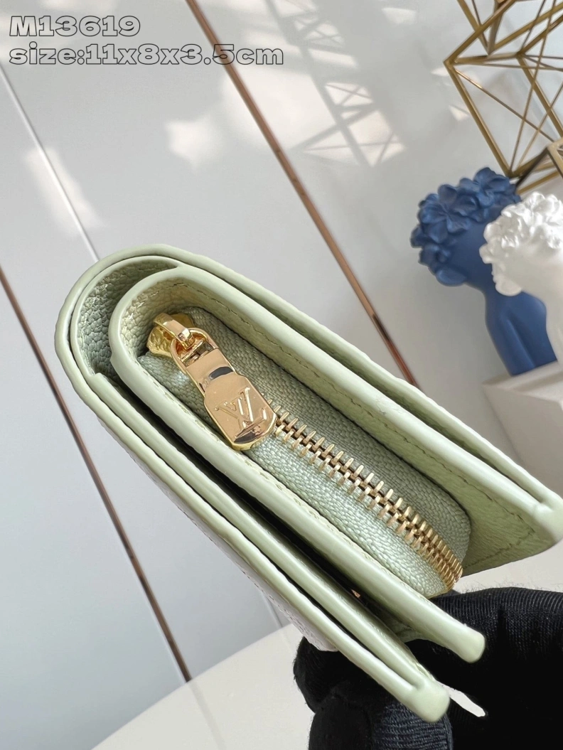 Durable LX Wallets 42