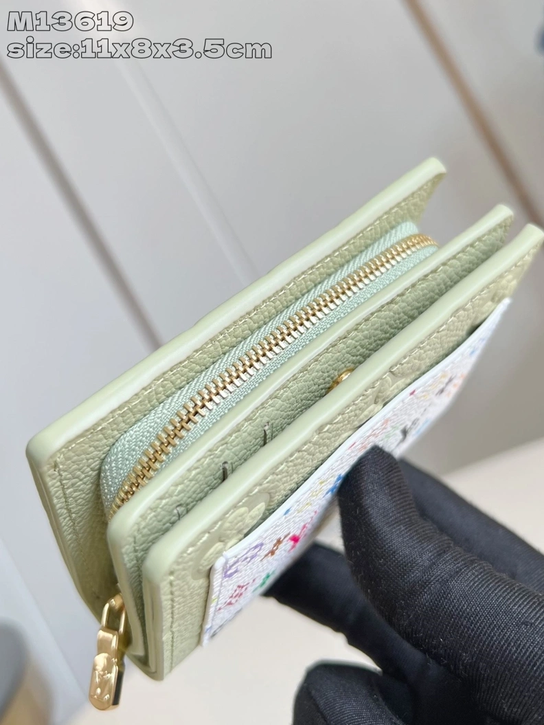 Durable LX Wallets 42